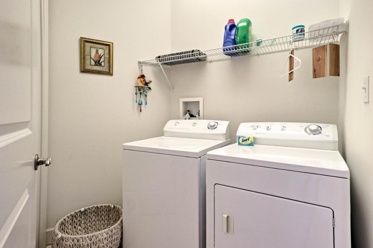 Lavish Beachfront Biloxi Condo With Pvt Patio And Pool! エクステリア 写真